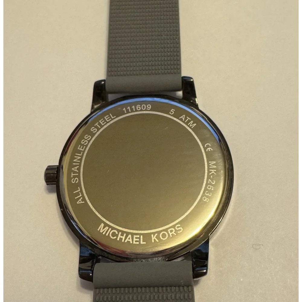 Michael Kors With Grey Silicone Strap Women's Watch - MK-2638 -needs New Battery